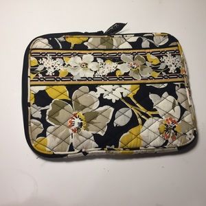 VERA BRADLEY DOGWOOD TABLET CASE E-READER IPAD